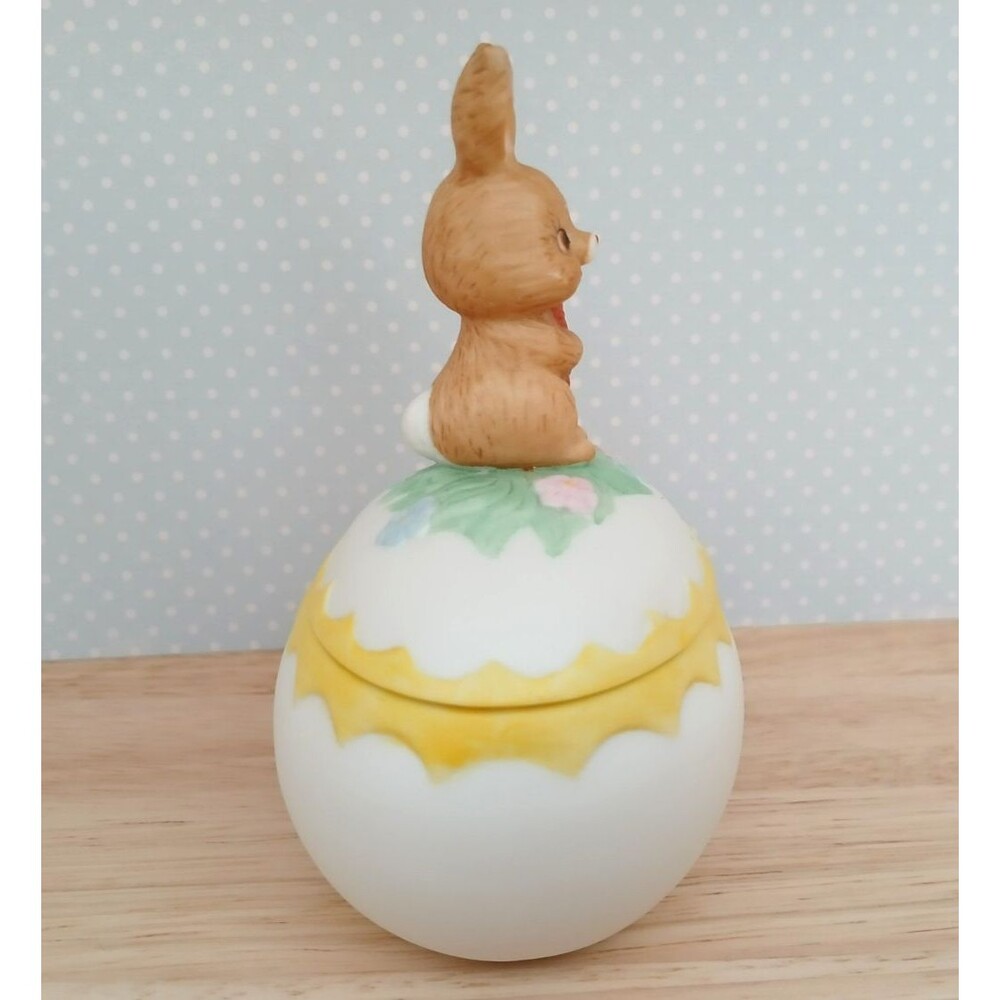 Lefton Vintage Ceramic Easter Bunny & Egg Trinket Jewelry Holder Dish - Picture 6 of 10